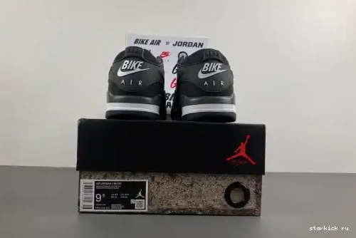 Jordan  4 Air RM Nigel Grey” HF4334-004 “Driveway Sylvester  HF4334-004 0616